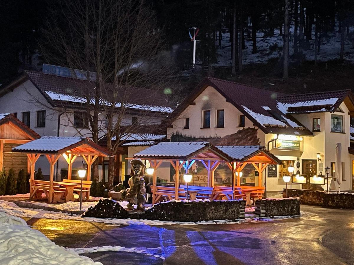 Hotel Hotel&gasthaus Sterngrund Zella-Mehlis